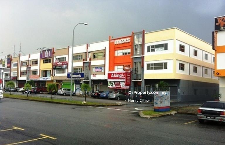 Shop-Office for Sale in Puchong Gateway, Puchong by Henry Chew - iProperty.com.my