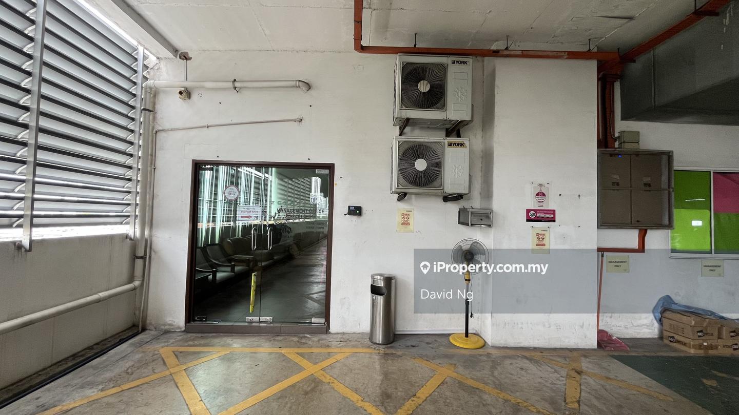 Service Residence for Sale in The Loft @ ZetaPark by David Ng - iProperty.com.my