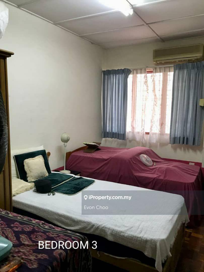 Rumah Berangkai 2 Tingkat untuk Dijual di Taman Serdang Raya, Seri Kembangan oleh Evon Choo - iProperty.com.my