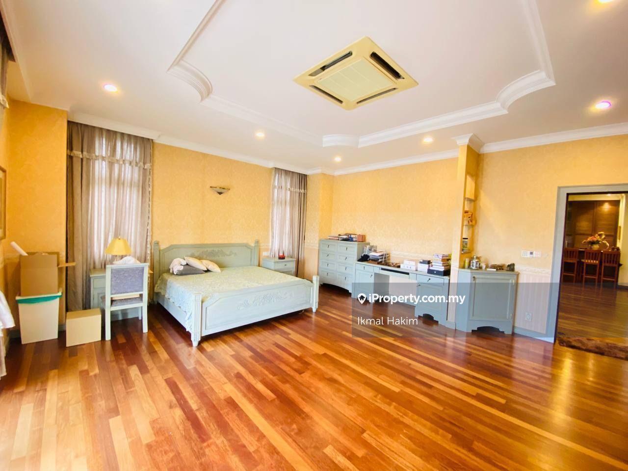 Bungalow House for Sale in Perdana Lakeview East, Cyberjaya by Ikmal Hakim - iProperty.com.my