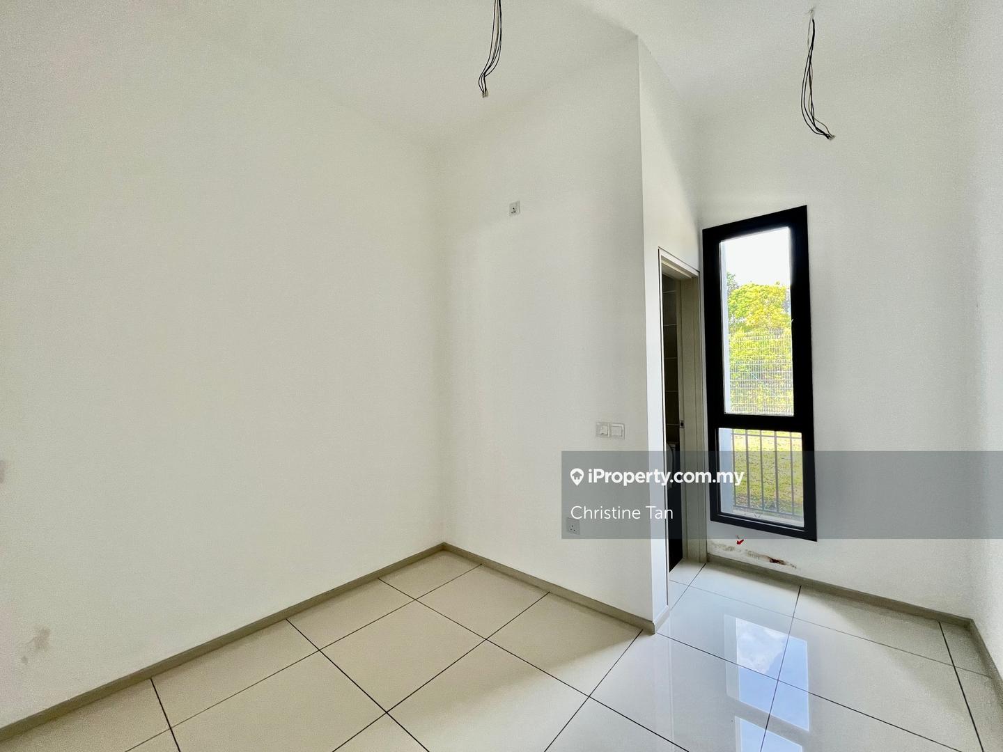 Rumah Berangkai 2 Tingkat untuk Dijual di Ilham Residence, Sungai Buloh oleh Christine Tan - iProperty.com.my