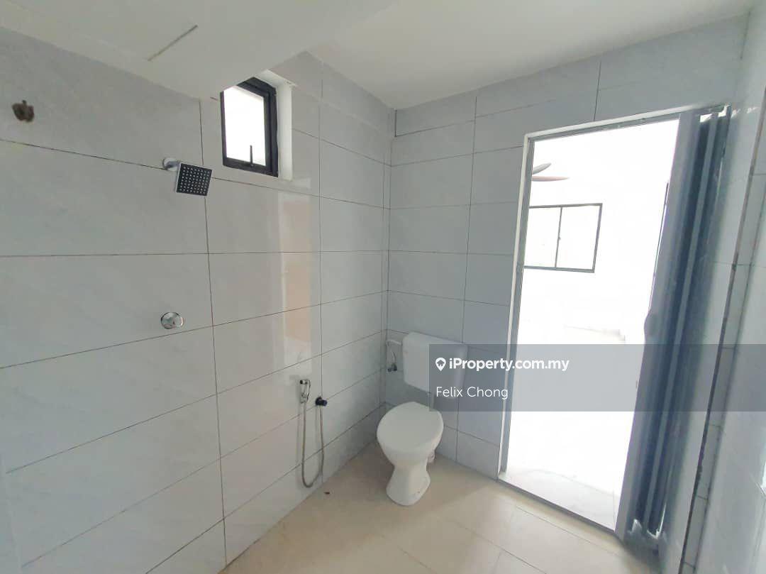 Rumah Pangsa untuk Dijual di Taman Molek oleh Felix Chong - iProperty.com.my