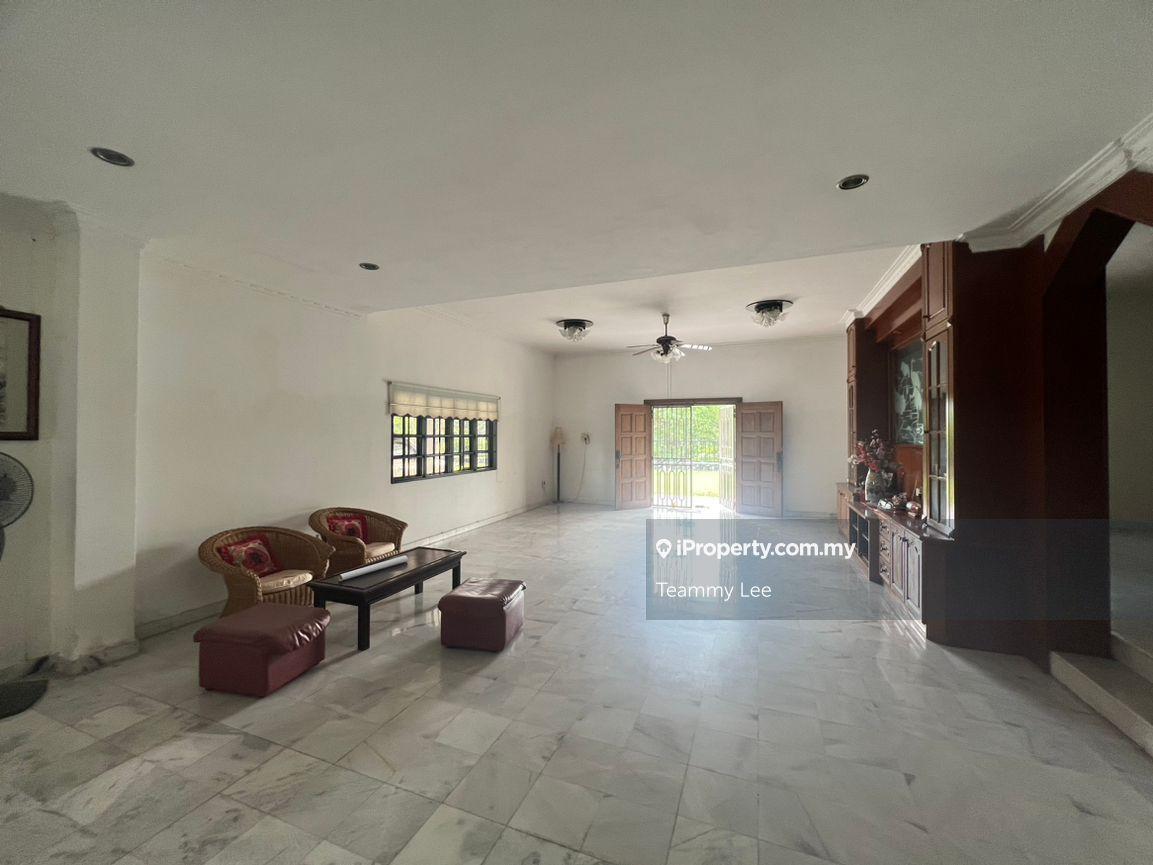 Bungalow House for Sale in Sungai Long, Bandar Sungai Long by Teammy Lee - iProperty.com.my