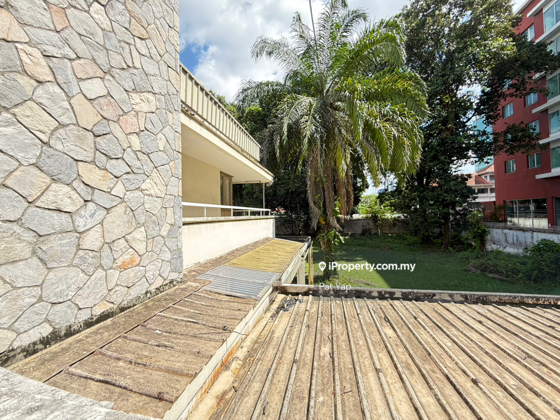 Bungalow House for Sale in Ampang Hilir, Ampang by Pat Yap - iProperty.com.my