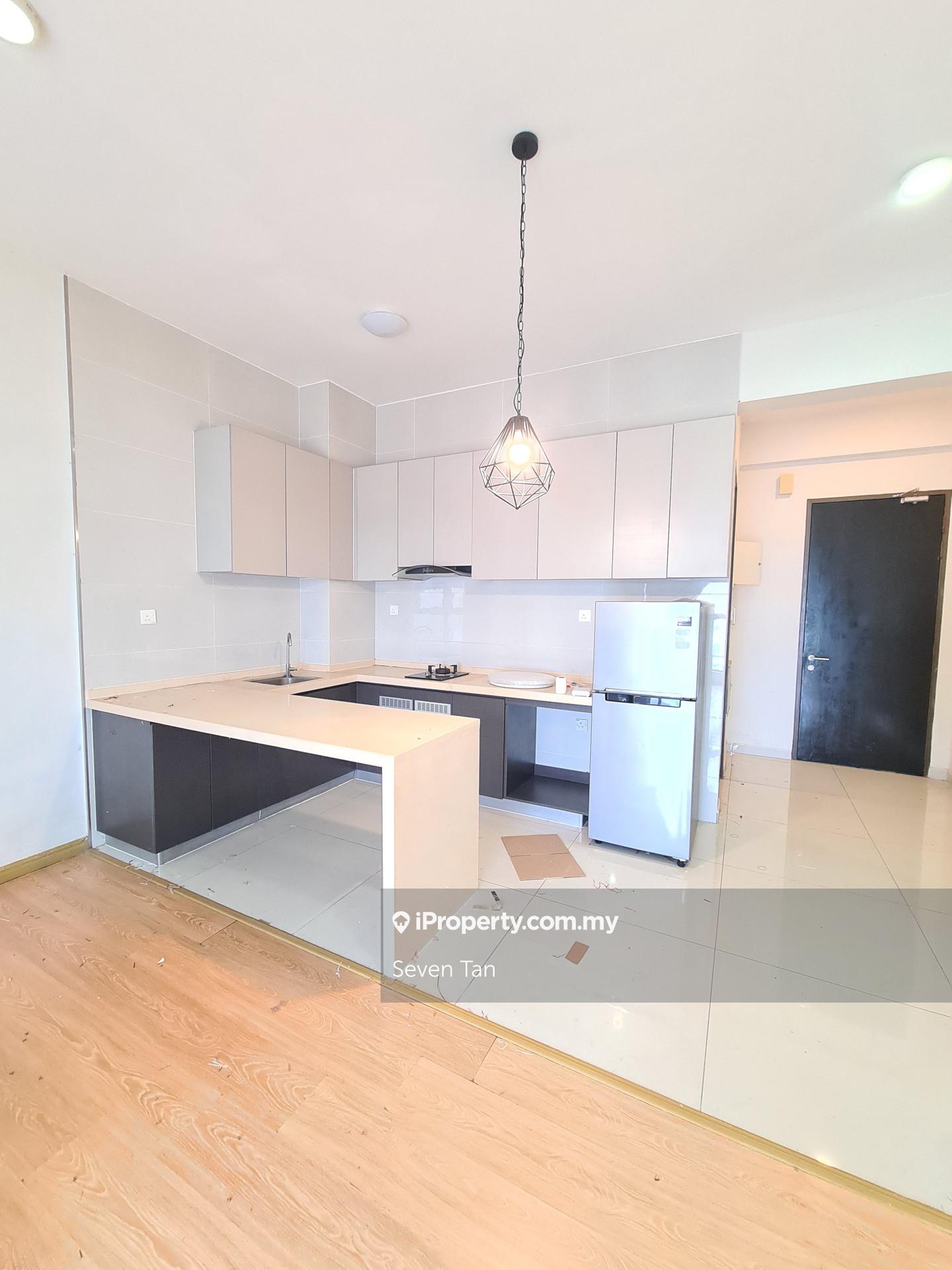 Condominium for Rent in Amberside @ Country Garden Danga Bay by Seven Tan - iProperty.com.my