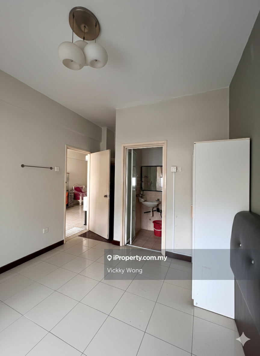 Pangsapuri untuk Dijual di Pandan Court oleh Vickky Wong - iProperty.com.my