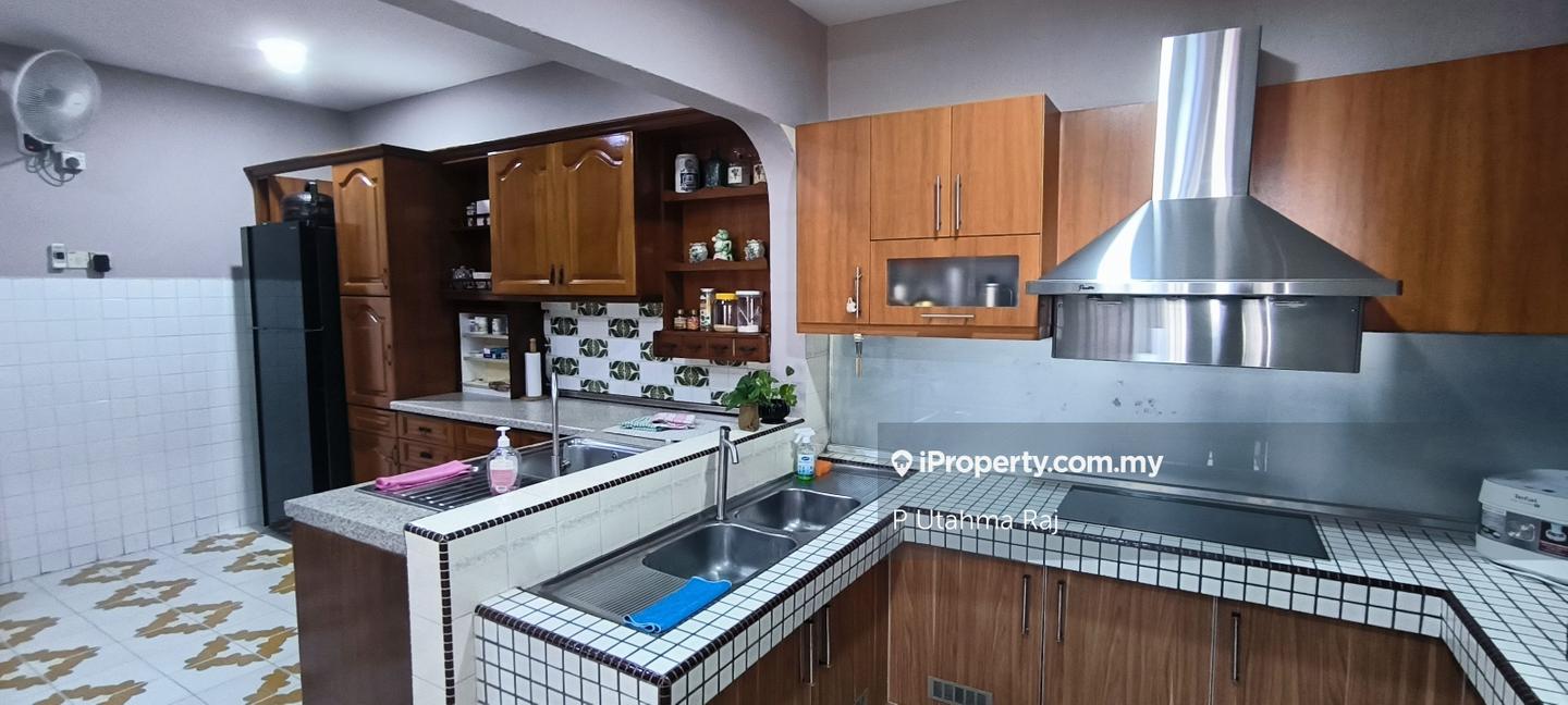 Semi-Detached House for Sale in Kelana Jaya, Petaling Jaya by P Utahma Raj - iProperty.com.my