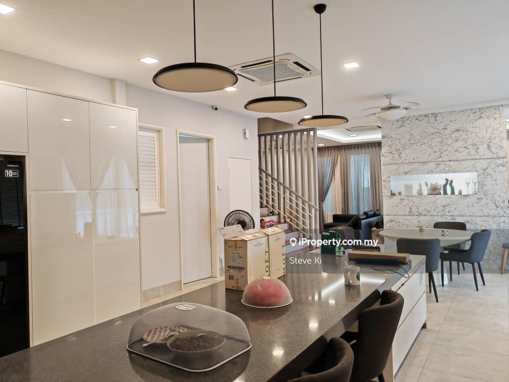 Rumah Berkembar untuk Dijual di Kota Kemuning Hills, Shah Alam oleh Steve Ki - iProperty.com.my
