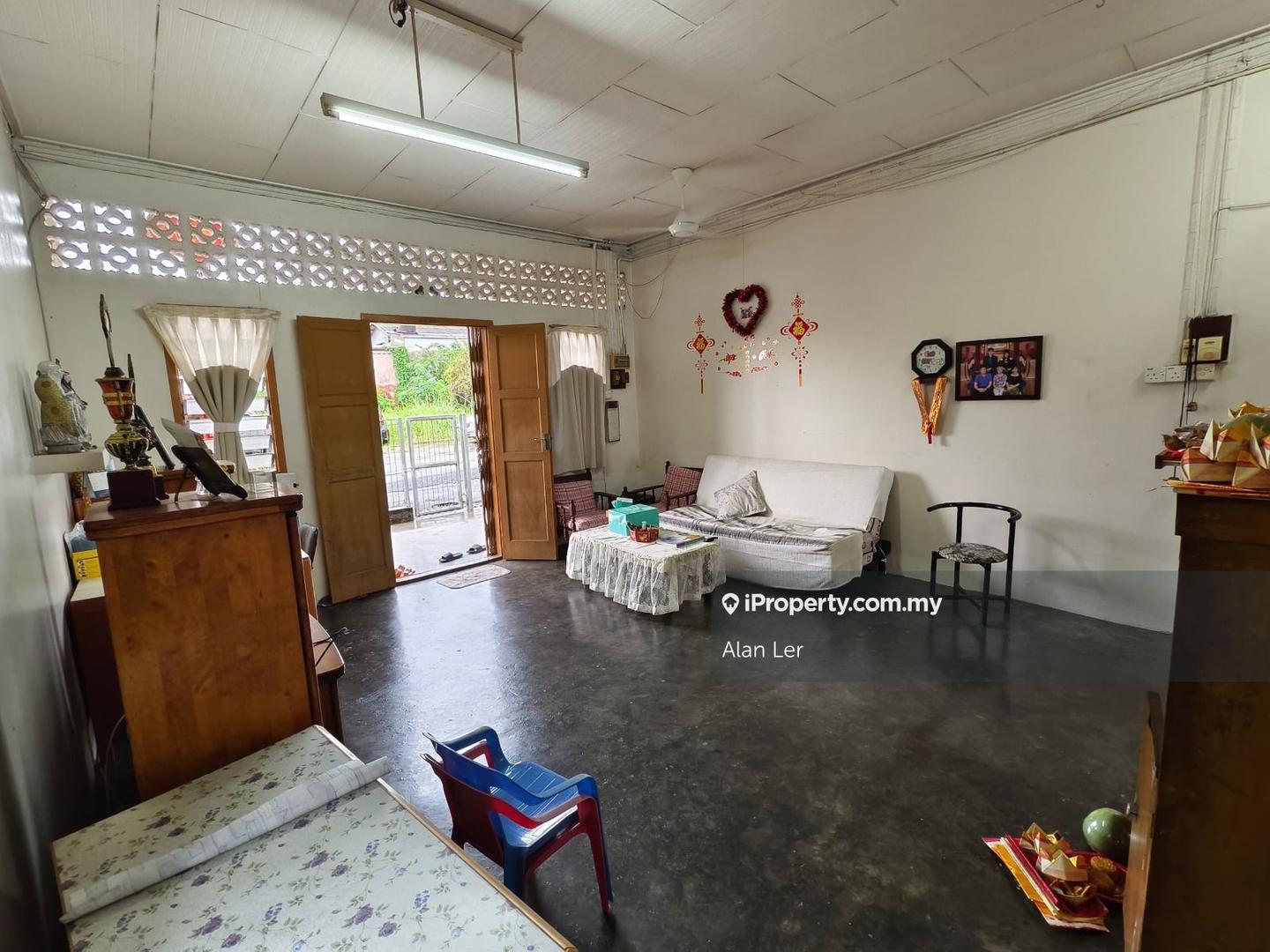Rumah Berangkai 1 Tingkat untuk Dijual di Kampung Poh Chee Leng, Skudai oleh Alan Ler - iProperty.com.my