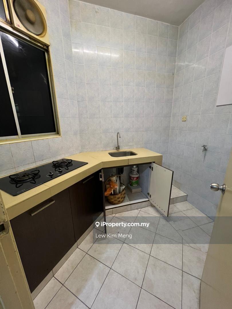 Condominium for Sale in Menara Menjalara by Lew Kim Meng - iProperty.com.my