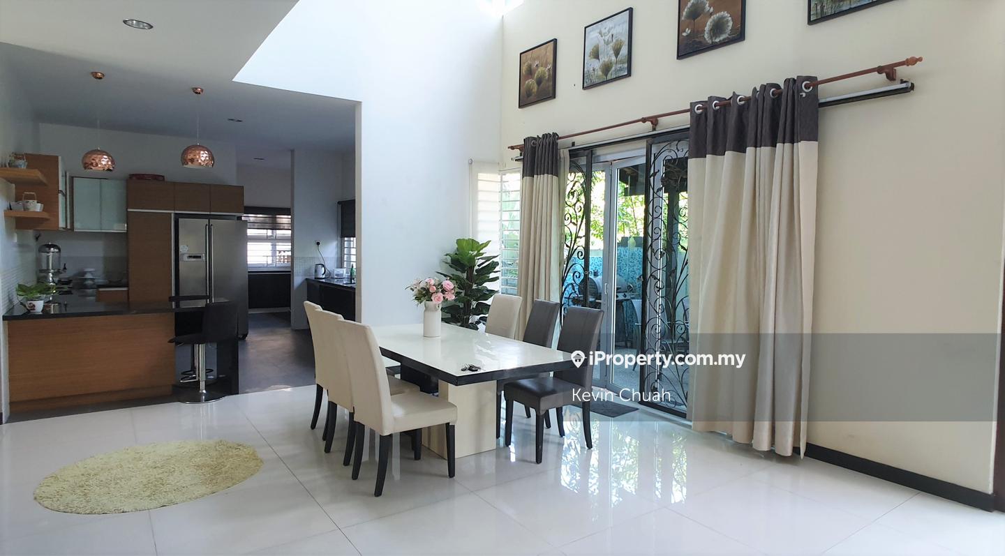 Semi-Detached House for Sale in Taman Overseas Union (Taman Oug), Jalan Klang Lama (Old Klang Road) by Kevin Chuah - iProperty.com.my