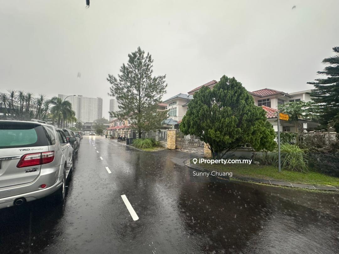 Rumah Berangkai 2 Tingkat untuk Dijual di Taman Gaya, Ulu Tiram oleh Sunny Chuang - iProperty.com.my
