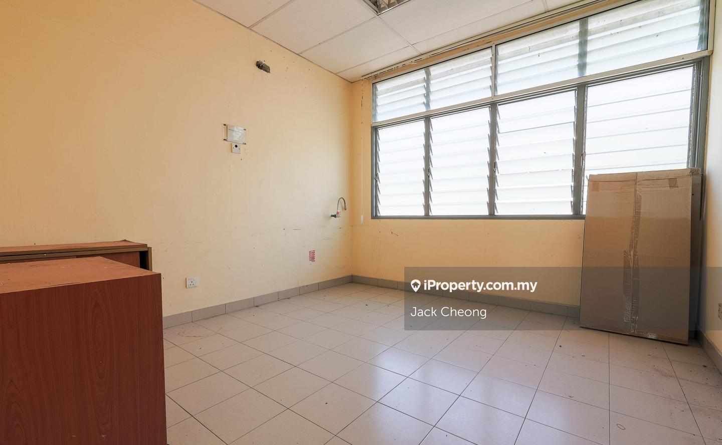 Shop for Sale in Bandar Putra Bertam, Kepala Batas by Jack Cheong - iProperty.com.my