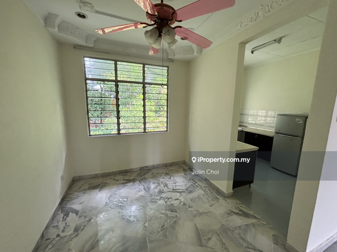 Pangsapuri untuk Dijual di Kesuma Apartment oleh Jolin Choi - iProperty.com.my