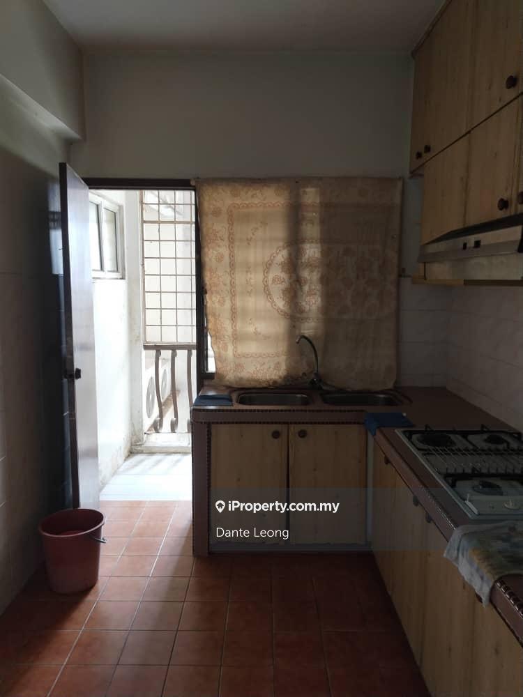 Pangsapuri untuk Dijual di Pangsapuri Sri Bandar oleh Dante Leong - iProperty.com.my