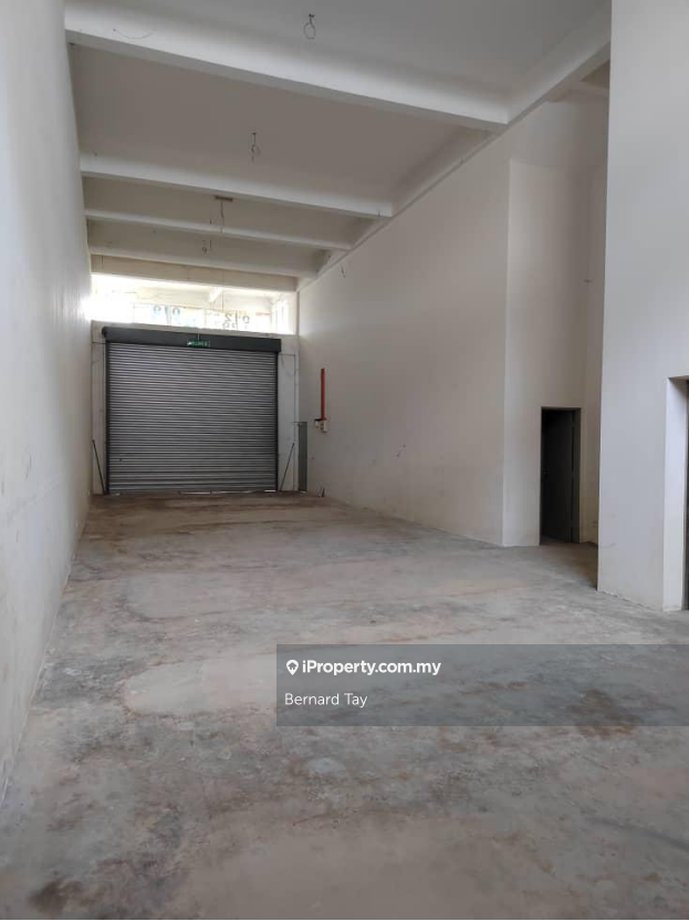 Kilang Teres untuk Dijual di Seksyen 33, Shah Alam oleh Bernard Tay - iProperty.com.my