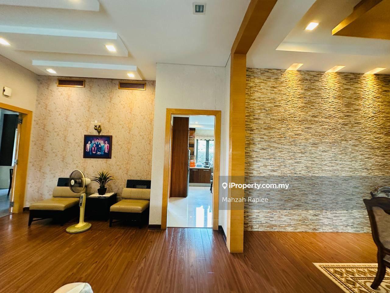 Banglo untuk Dijual di Perdana Lakeview East, Cyberjaya oleh Mahzah Rapiee - iProperty.com.my