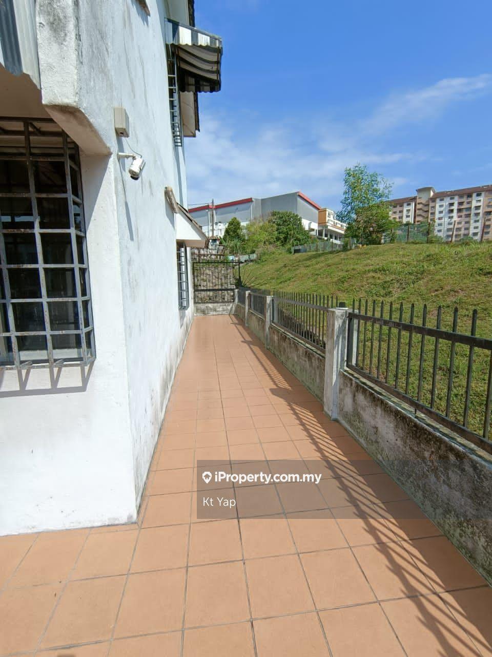 Rumah Berangkai 2 Tingkat untuk Dijual di Taman Cheras Awana, Batu 9 Cheras, Cheras oleh Kt Yap - iProperty.com.my