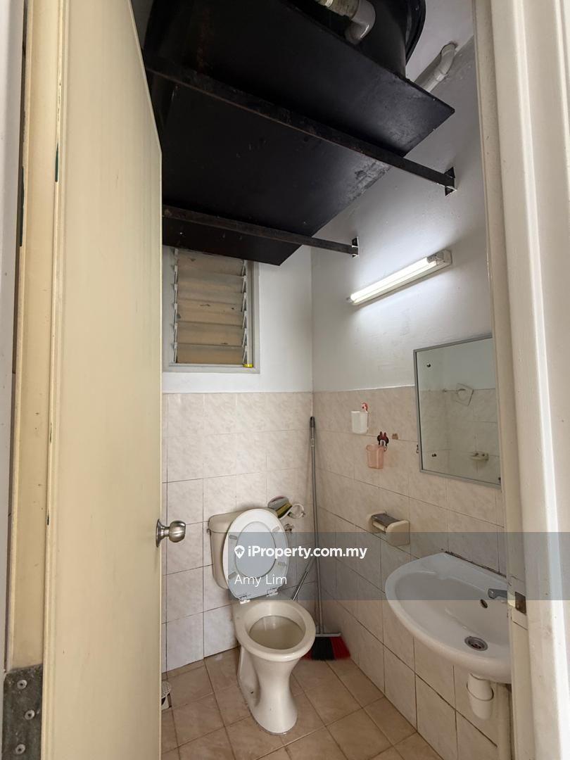 Apartment for Sale in Vista Pinggiran Apartment by Amy Lim - iProperty.com.my