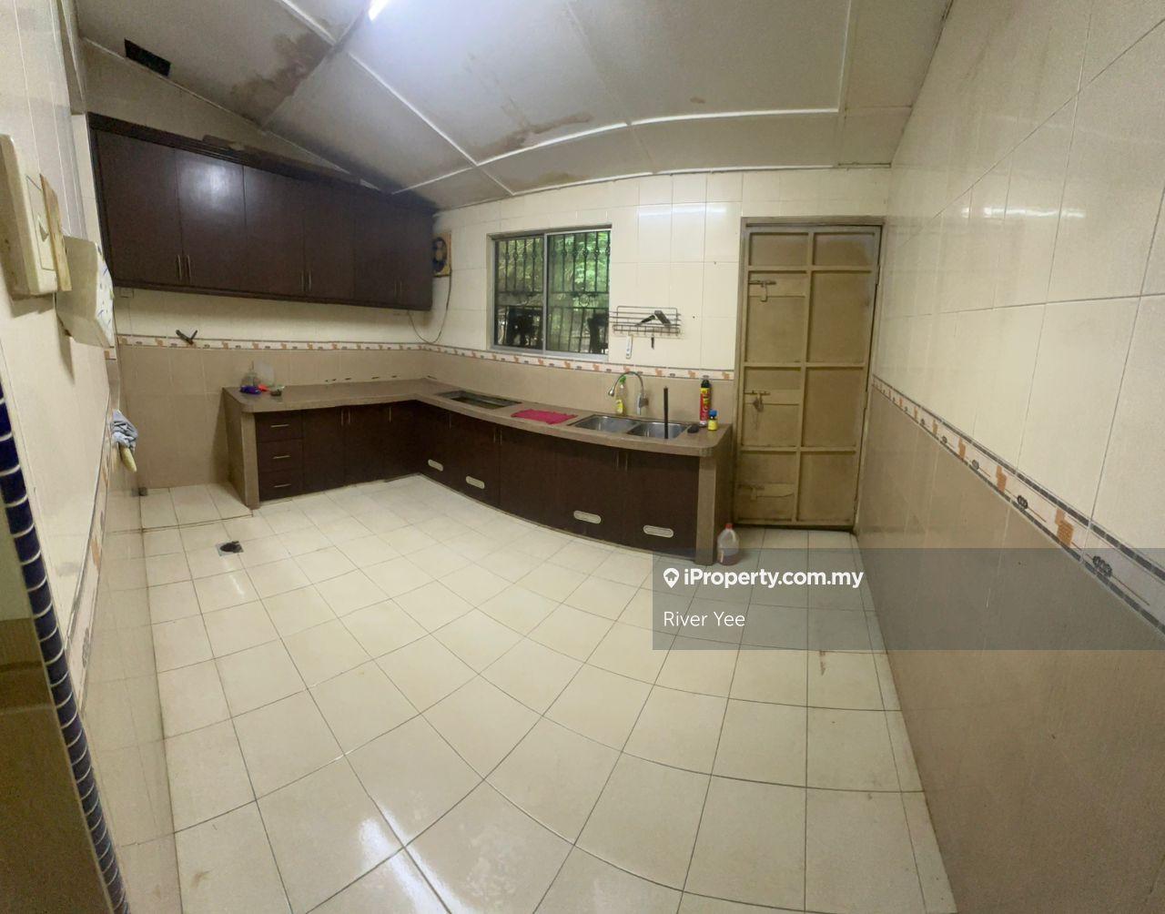 Rumah Berangkai 2 Tingkat untuk Dijual di Taman Castlefield, Sri Petaling oleh River Yee - iProperty.com.my