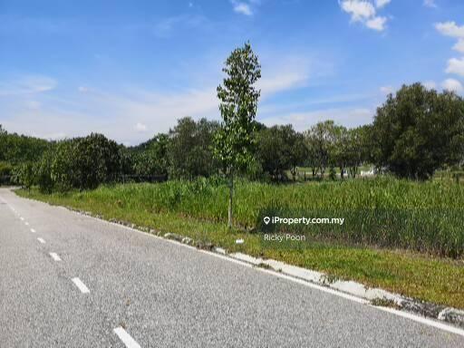 Banglo Tanah untuk Dijual di Bayu Lakehomes, Mantin oleh Ricky Poon - iProperty.com.my