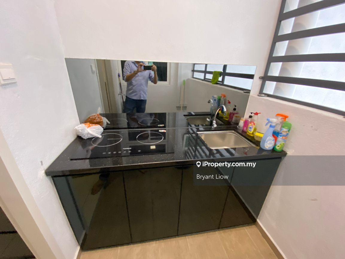 Service Residence for Rent in Parkland Residence by Bryant Liow - iProperty.com.my