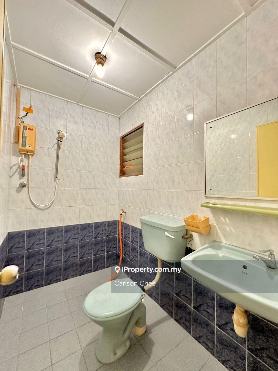 Rumah Berangkai 2 Tingkat untuk Dijual di Usj 2, Subang Jaya oleh Carlson Chee - iProperty.com.my