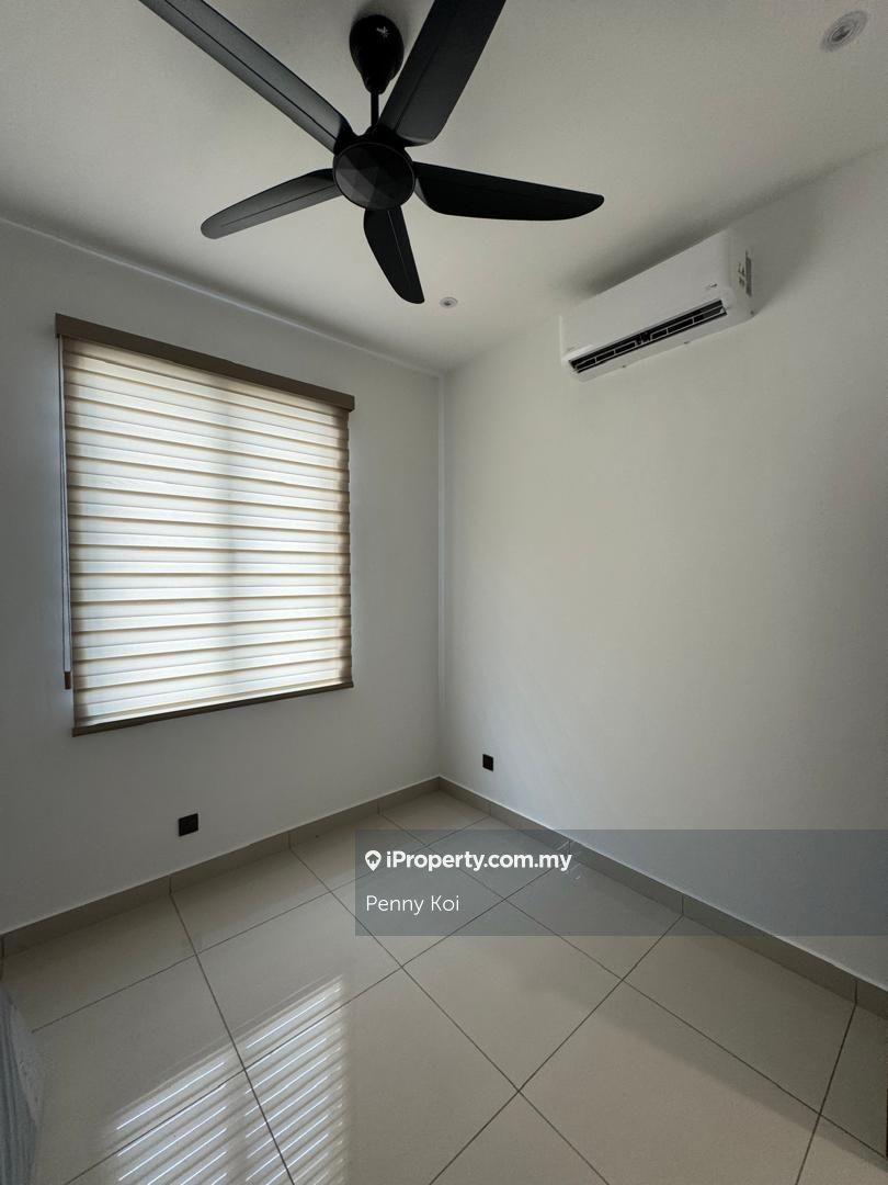 Rumah Berangkai 2 Tingkat untuk Dijual di Taman Sri Penawar, Pengerang oleh Penny Koi - iProperty.com.my