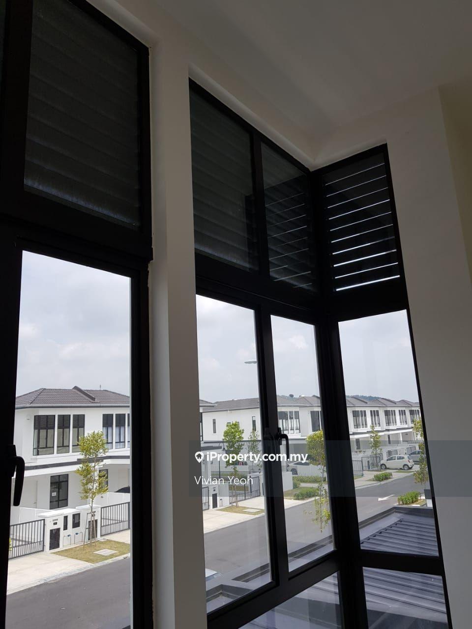 Rumah Berangkai 2 Tingkat untuk Dijual di 2 Storey Terrace @ Graham Garden Eco Grandeur, Puncak Alam oleh Vivian Yeoh - iProperty.com.my