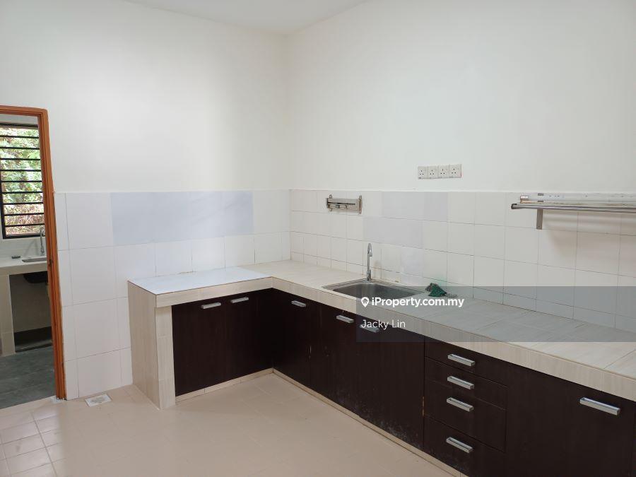 Rumah Berangkai 2 Tingkat untuk Disewa di Taman Saujana Puchong, SP 6, Puchong, Puchong oleh Jacky Lin - iProperty.com.my