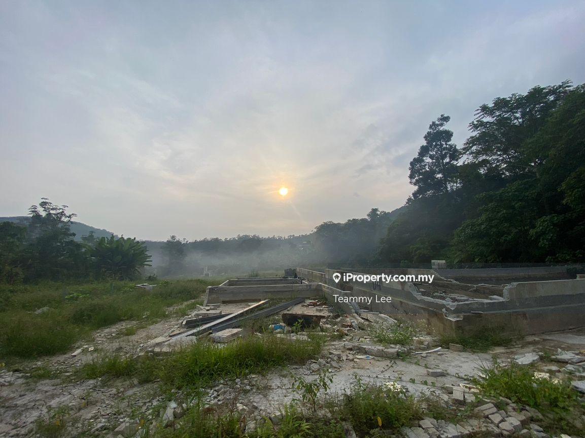 Tanah Pertanian untuk Dijual di Broga , Sak Da Tok Temple, Electric Ready, Tar Roa, Lenggeng oleh Teammy Lee - iProperty.com.my