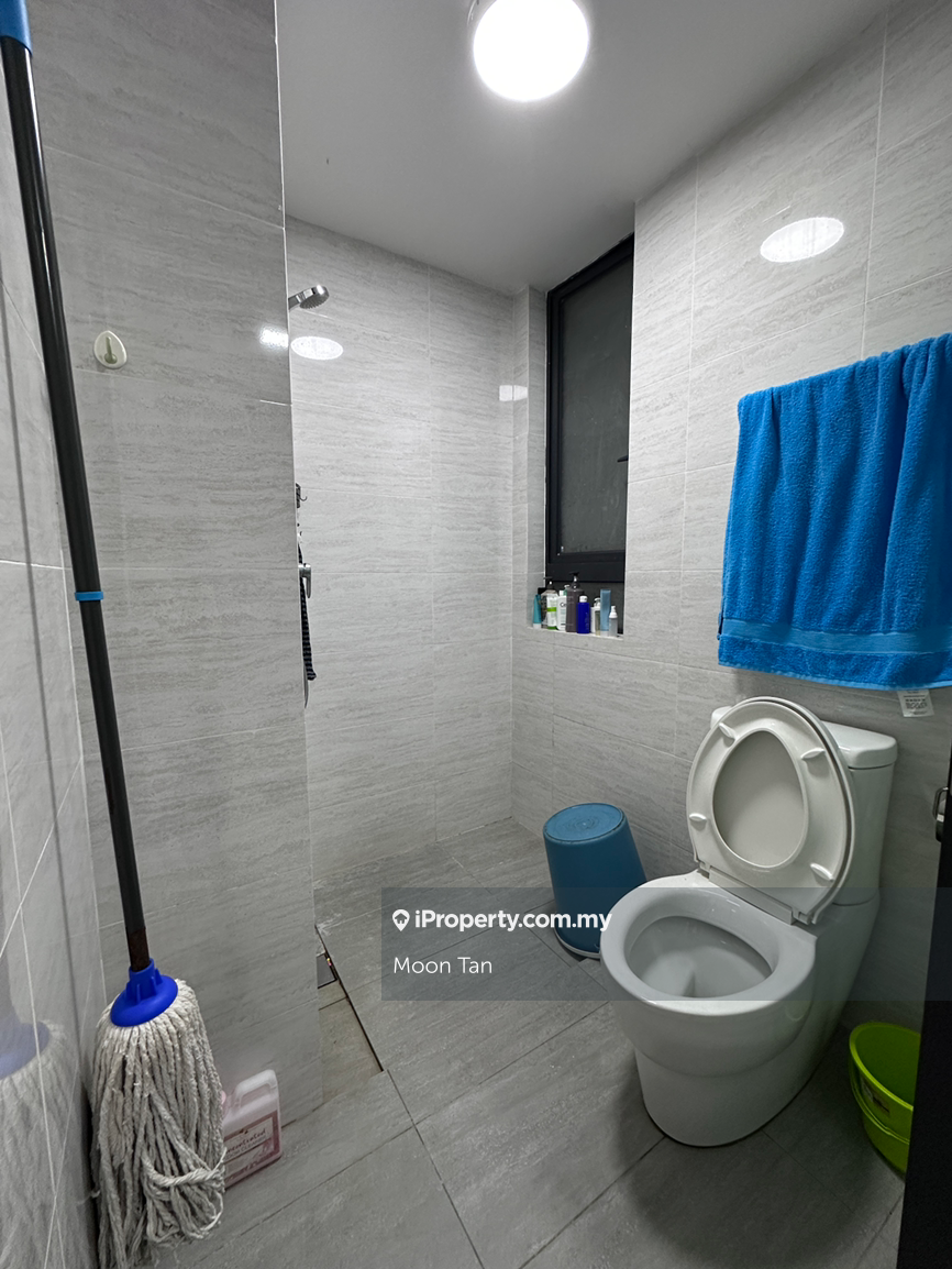 Service Residence for Sale in Baron Residence @ Lake City by Moon Tan - iProperty.com.my