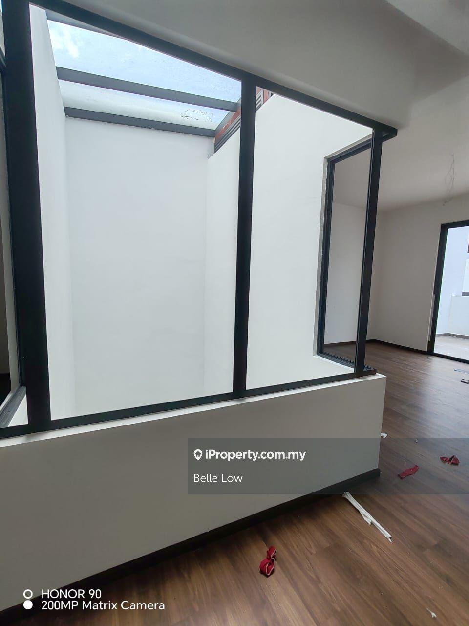4-storey Terraced House for Sale in Damansara Perdana, Selangor by Belle Low - iProperty.com.my