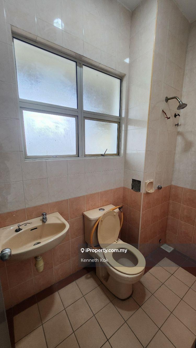 Rumah Berangkai 2.5 Tingkat untuk Dijual di Taman Puchong Impian, Puchong oleh Kenneth Kok - iProperty.com.my