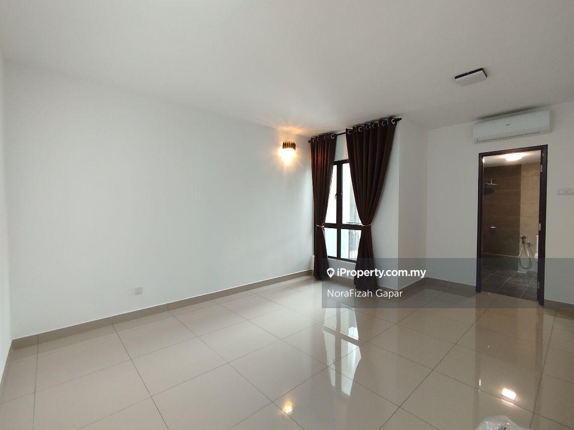 Townhouse for Sale in Kayu Ara, Selangor by NoraFizah Gapar - iProperty.com.my