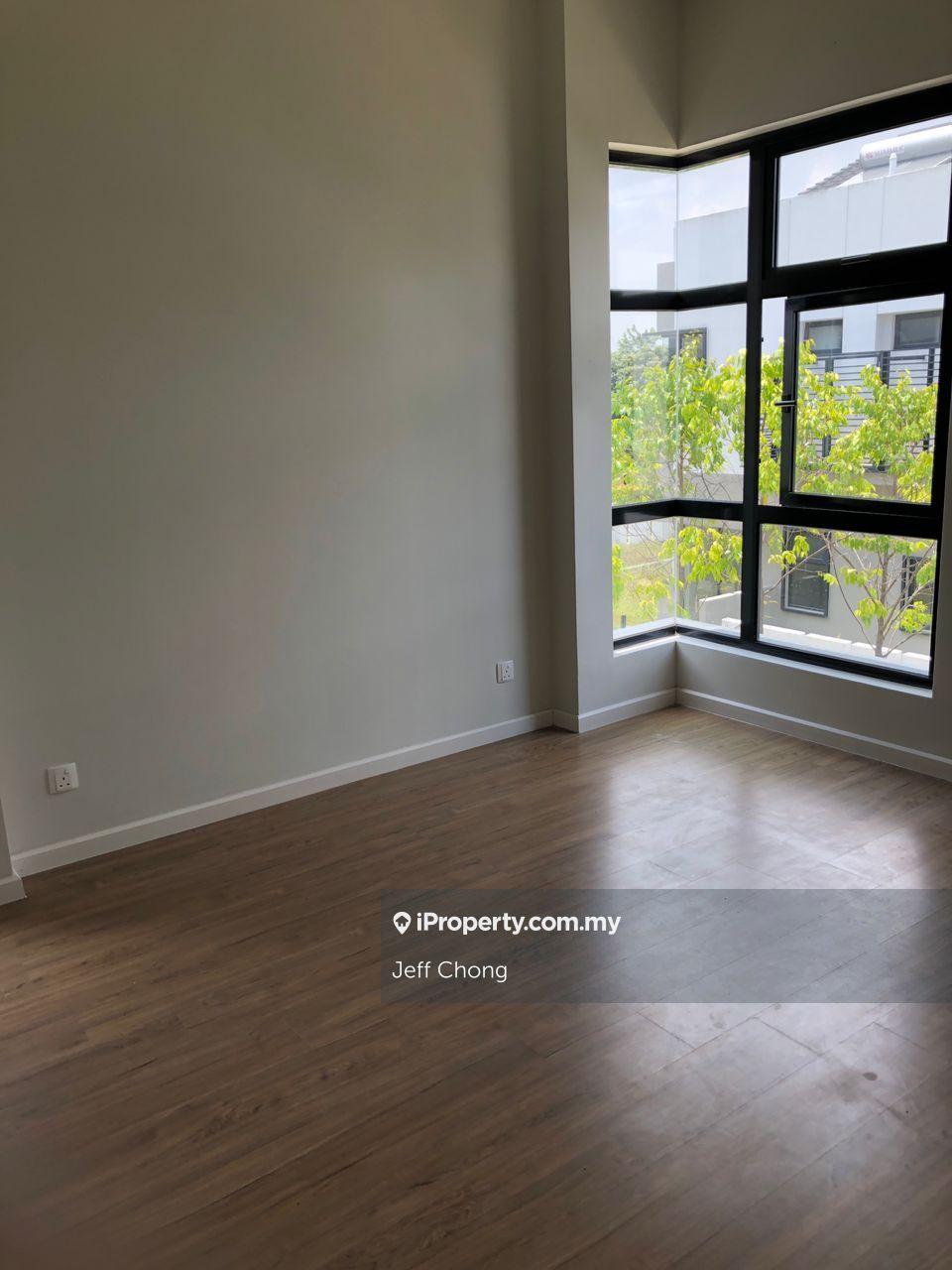 Rumah Berkembar untuk Dijual di Bandar Tropicana Aman, Telok Panglima Garang oleh Jeff Chong - iProperty.com.my