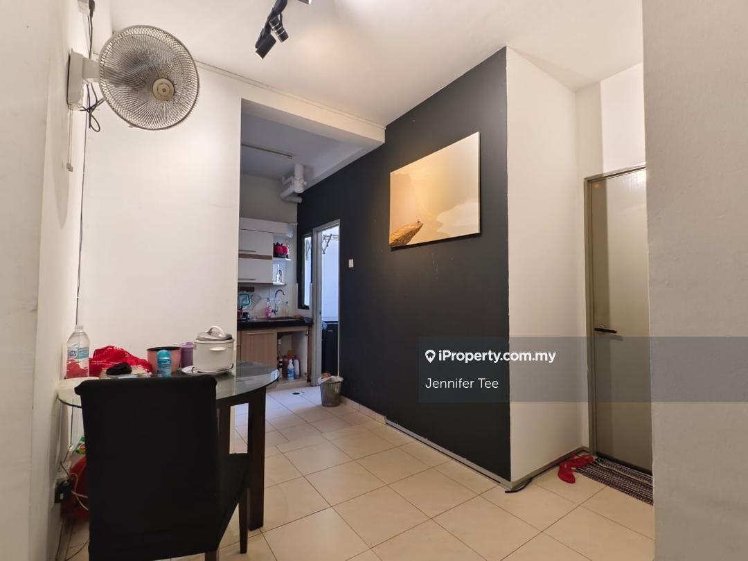 Service Residence for Sale in Casa Subang by Jennifer Tee - iProperty.com.my