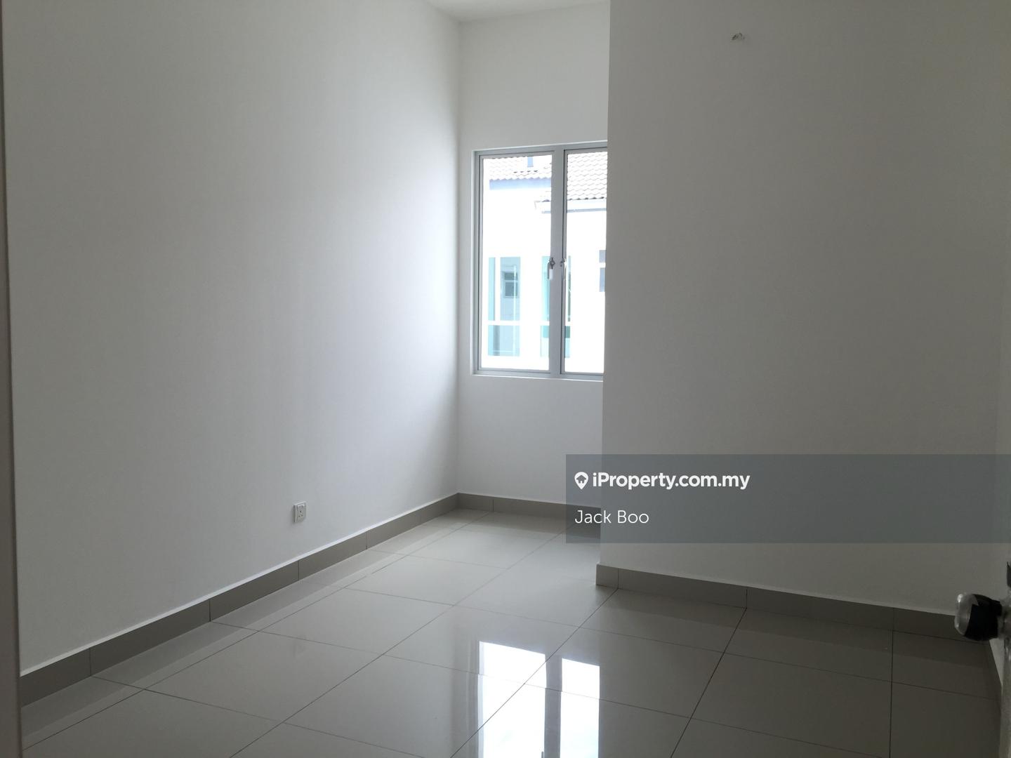 Rumah Berangkai 3 Tingkat untuk Dijual di Ambang Botanic, Klang oleh Jack Boo - iProperty.com.my