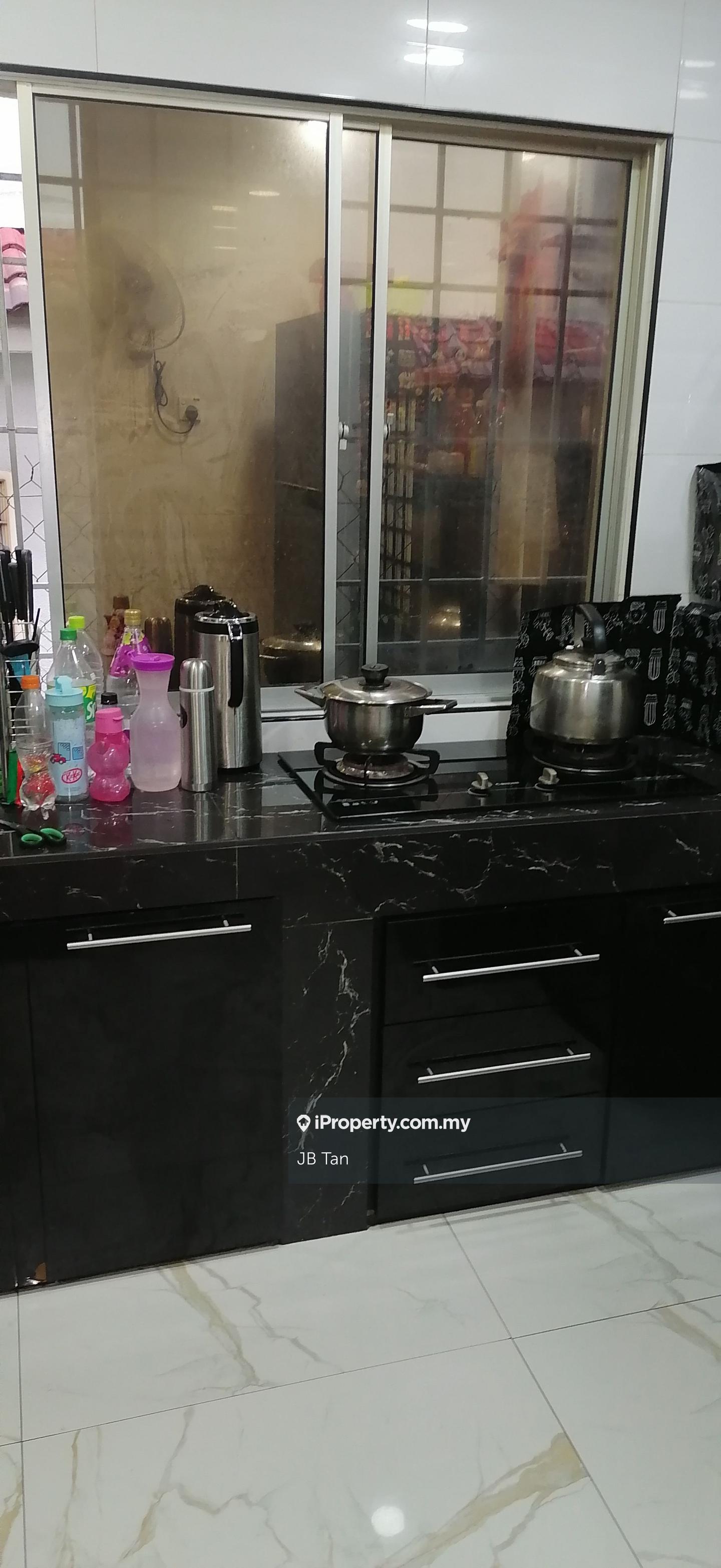 Rumah Berangkai 3 Tingkat untuk Dijual di Taman Putri Jaya, Cheras oleh JB Tan - iProperty.com.my