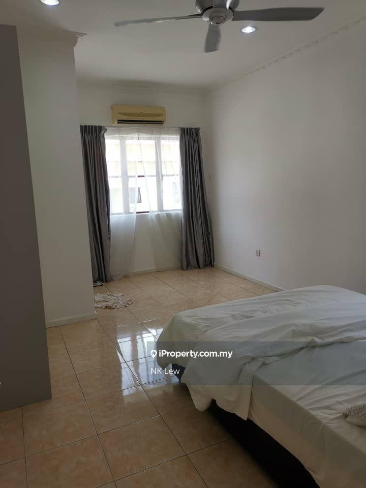 Rumah Berkembar untuk Dijual di Taman Lestari Mansion, Seri Kembangan oleh NK Lew - iProperty.com.my