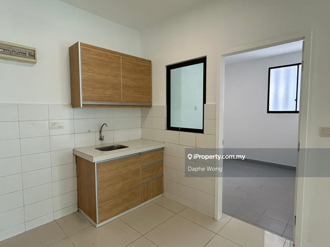 Condominium for Sale in The Z Residence by Daphe Wong - iProperty.com.my