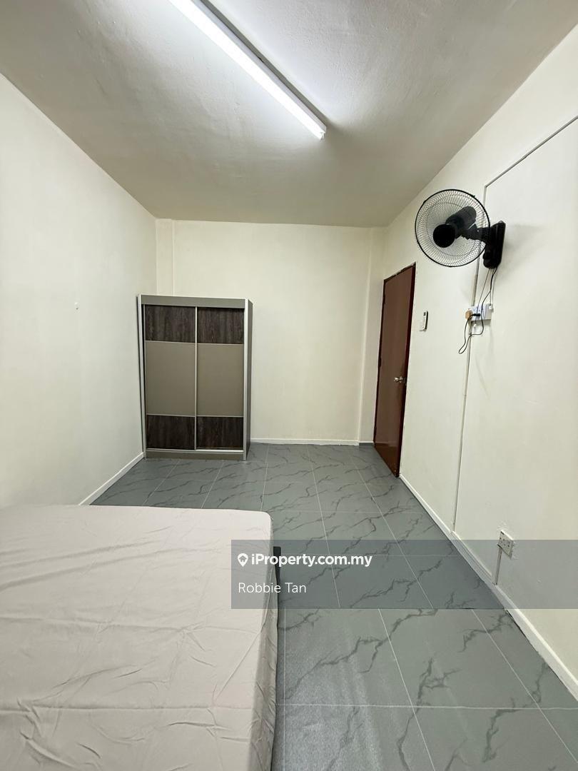 Apartment for Sale in Lily & Jasmine Apartment by Robbie Tan - iProperty.com.my