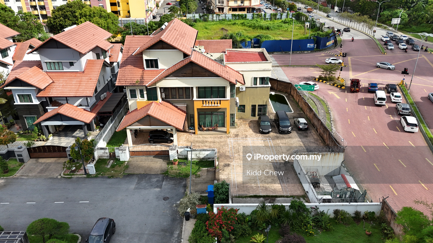 Bungalow House for Sale in Bandar Sunway, Sunway by Kidd Chew - iProperty.com.my