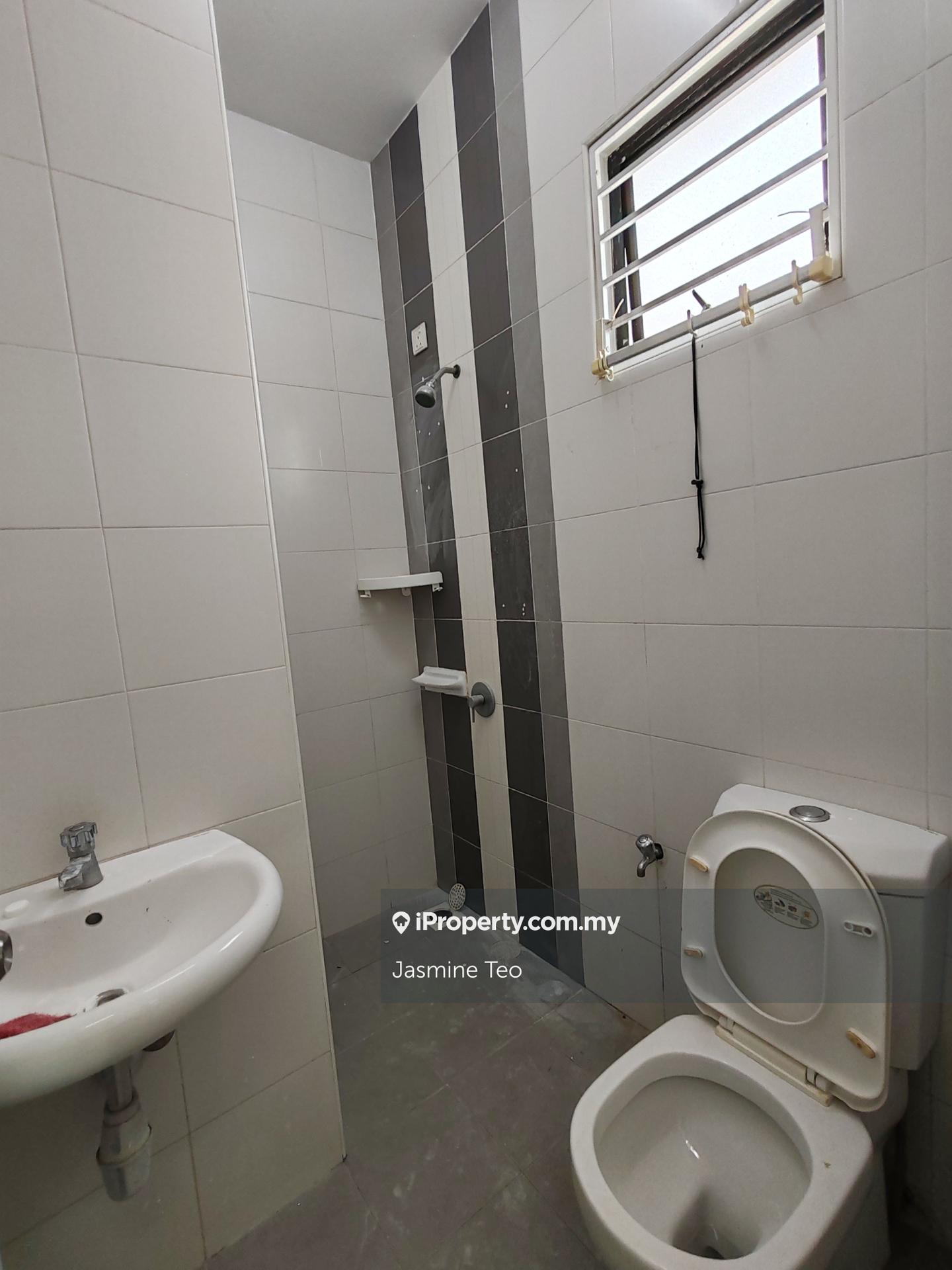 Rumah Berangkai 2 Tingkat untuk Disewa di Setia Indah, Setia Alam oleh Jasmine Teo - iProperty.com.my