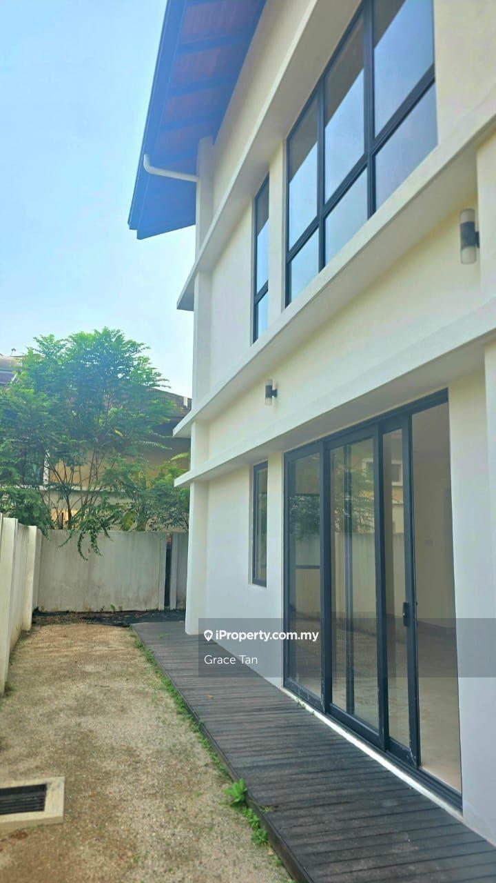 Bungalow House for Sale in Taman Equine ,Equine Park, Seri Kembangan by Grace Tan - iProperty.com.my