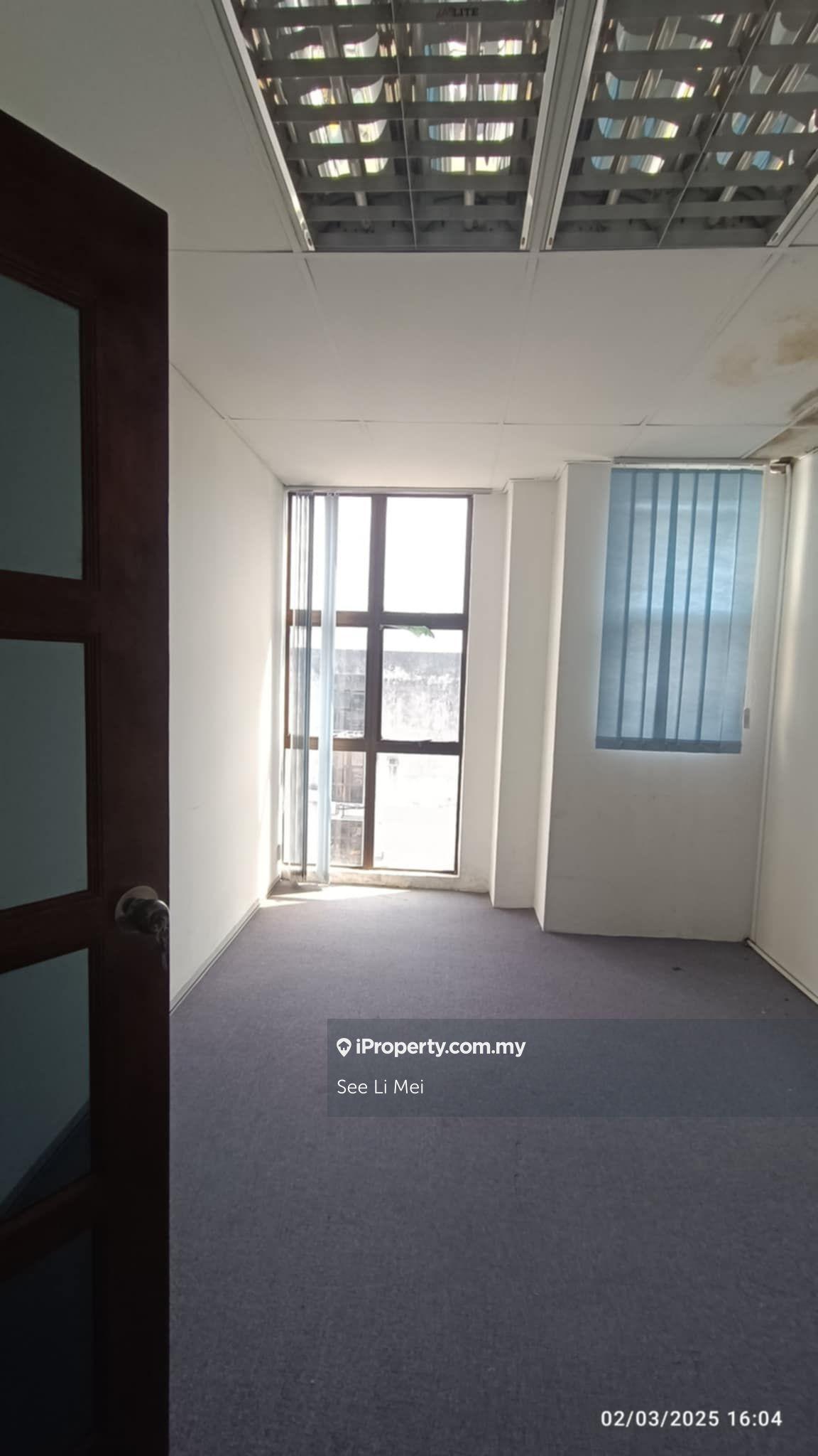 Pejabat untuk Disewa di Pusat Bandar Sri Gombak, Batu Caves oleh See Li Mei - iProperty.com.my