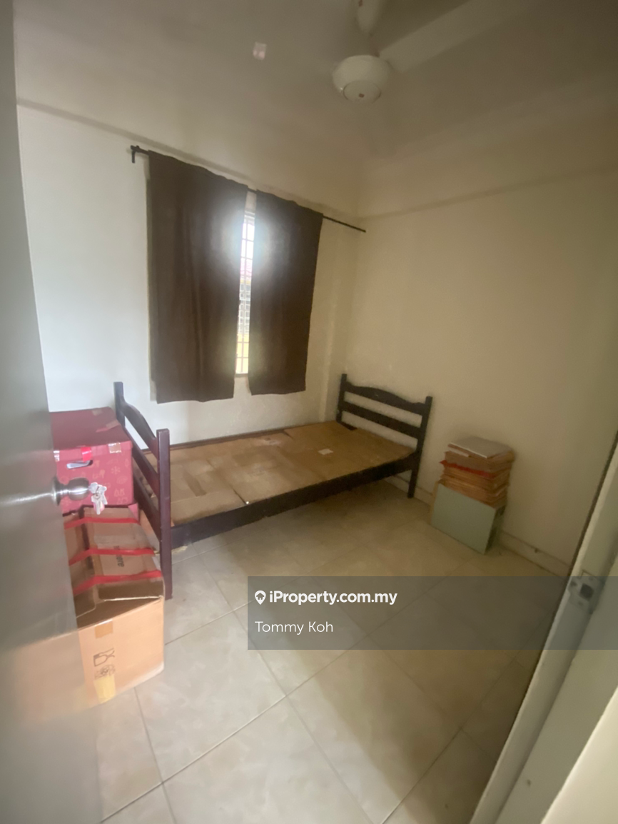 Rumah Pangsa untuk Dijual di Pangsapuri Sri Meranti oleh Tommy Koh - iProperty.com.my