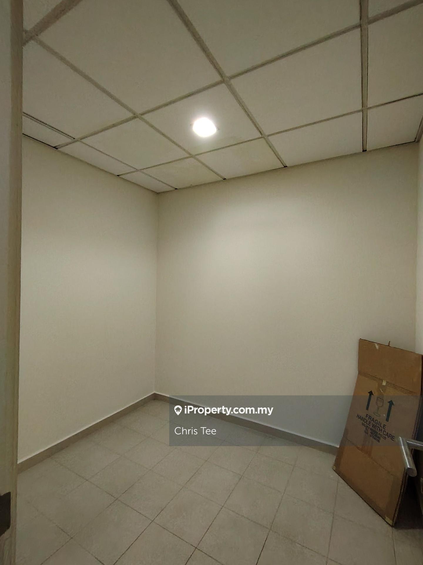 Kondominium untuk Dijual di 28 Mont Kiara @ MK28 oleh Chris Tee - iProperty.com.my