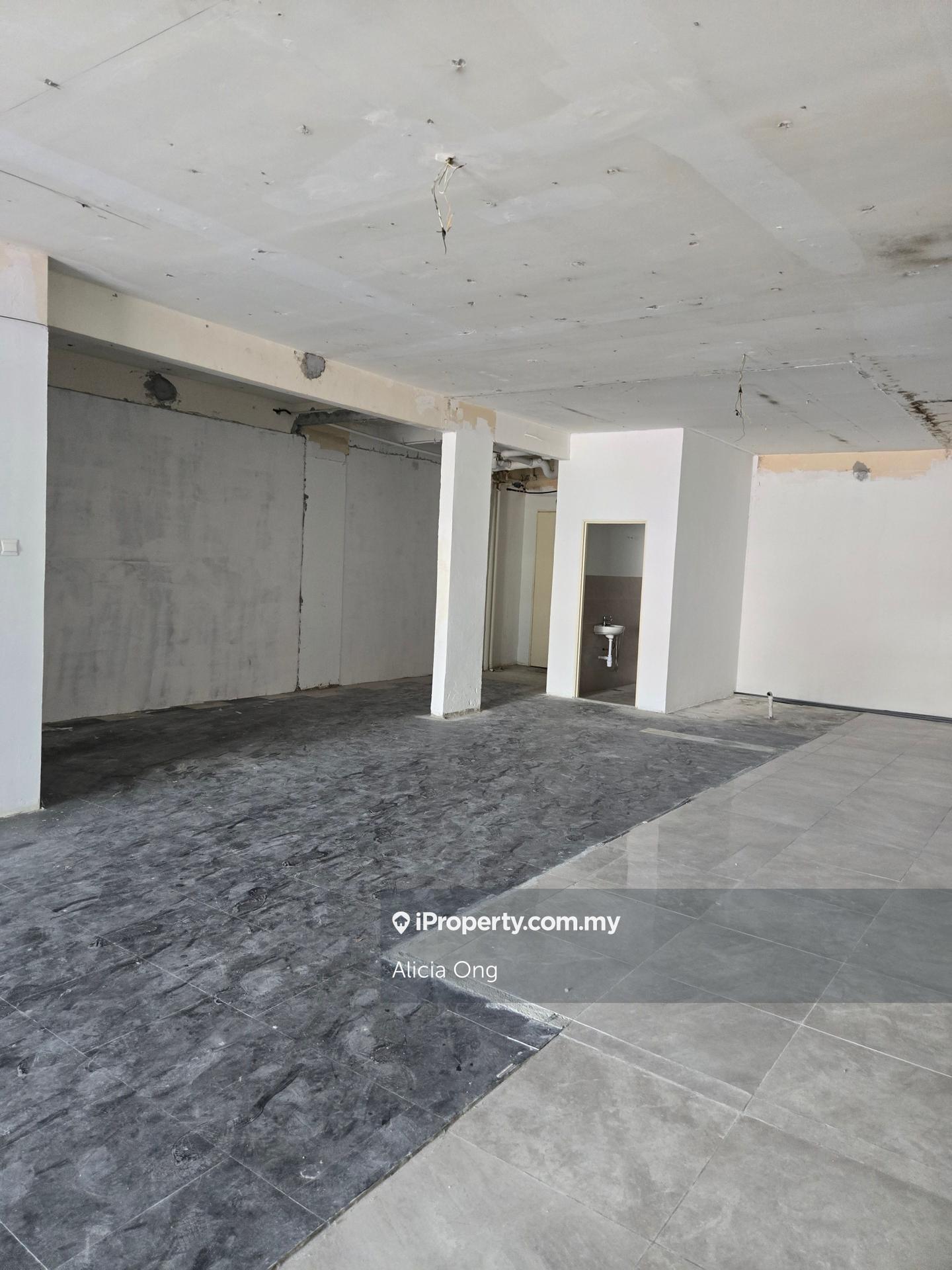 Shop-Office for Sale in Fraser Business Park, Sungai Besi by Alicia Ong - iProperty.com.my