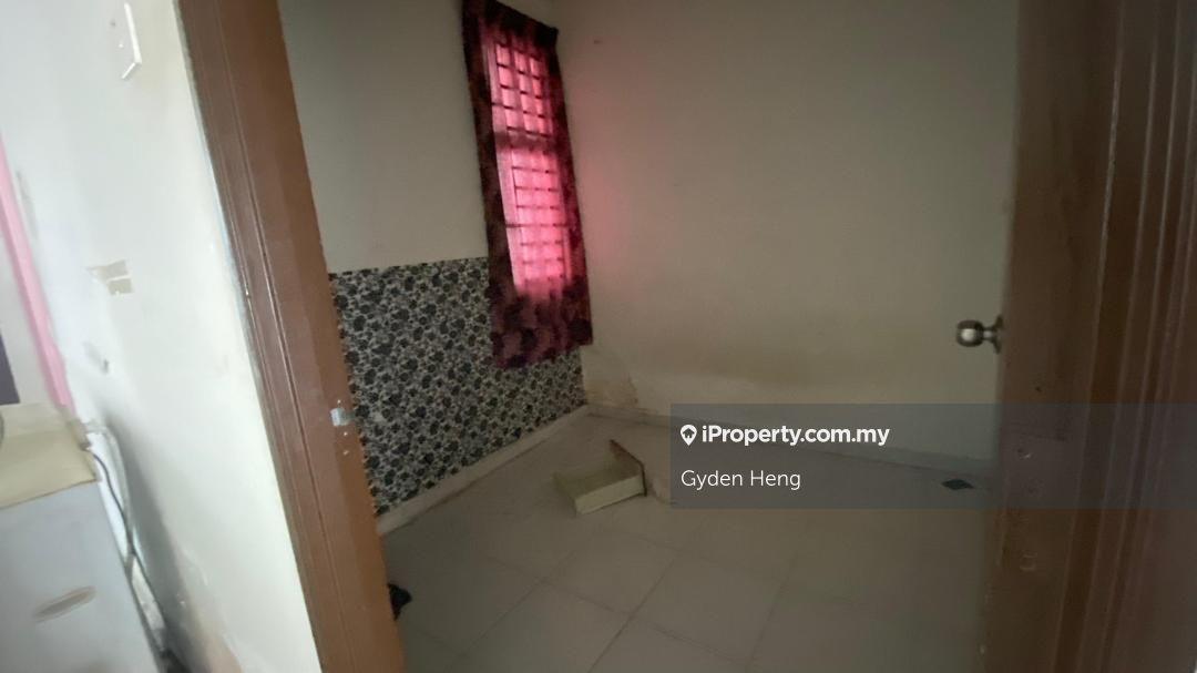 2.5-storey Terraced House for Sale in Taman Scientex Pasir Gudang, Pasir Gudang by Gyden Heng - iProperty.com.my